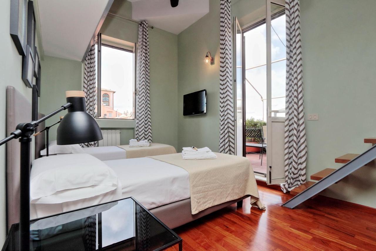 Spanish Steps With Terrace Apartment